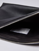 Load image into Gallery viewer, Sandqvist Altea Wash Bag (Leather) - Black