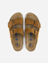 Load image into Gallery viewer, Birkenstock Arizona Sandals Suede (Regular) - Mink Brown
