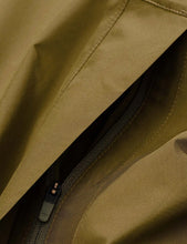 Load image into Gallery viewer, Norse Projects Rokkvi 4.0 Gore Tex Jacket - Sitka Green
