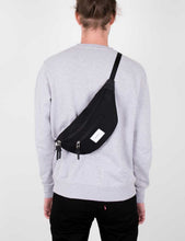 Load image into Gallery viewer, Sandqvist Aste Hip Bag - Black
