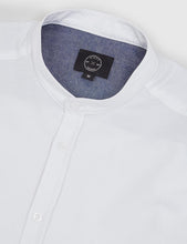 Load image into Gallery viewer, Suit Grandad Oxford Shirt - White
